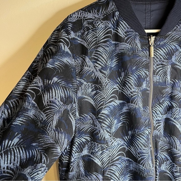 Tommy Bahama Fez Frond Reversible Bomber Jacket Mens Sz M Navy Blue Snap Pocket - Picture 8 of 16